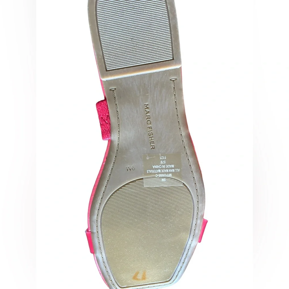 Sandals - Picture 3 of 15